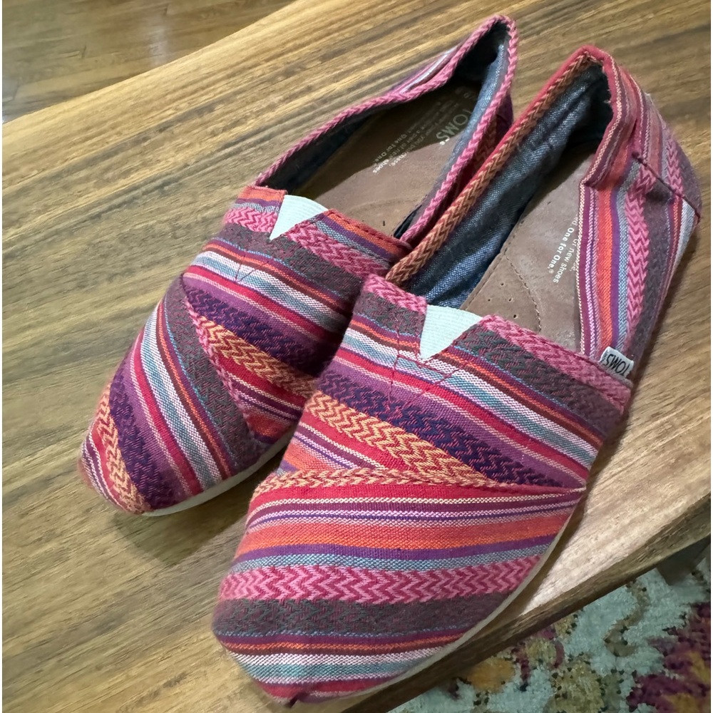 Tom’s Women’s shoes
